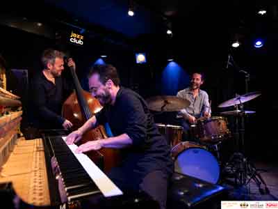 Emmanuel Forster Trio : "Tribute to Ray Brown"